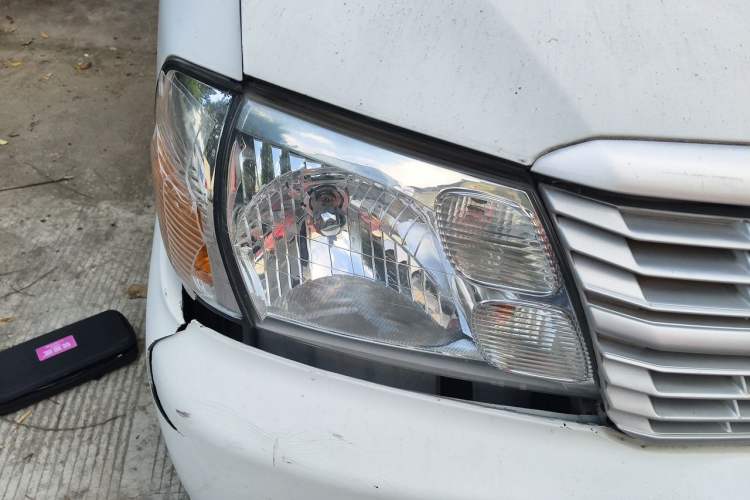 Used Jinbei Express 2018 2.0L Standard Version V19 Right Front Headlight