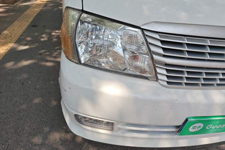 Used Jinbei Express 2018 2.0L Standard Version V19 Right Front Headlight