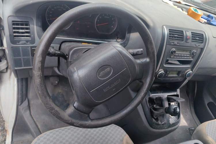 Used Jinbei Express 2018 2.0L Standard Version V19 Steering Wheel