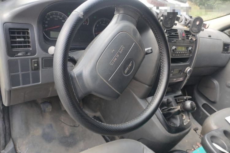 Used Jinbei Express 2018 2.0L Standard Version V19 Steering Wheel