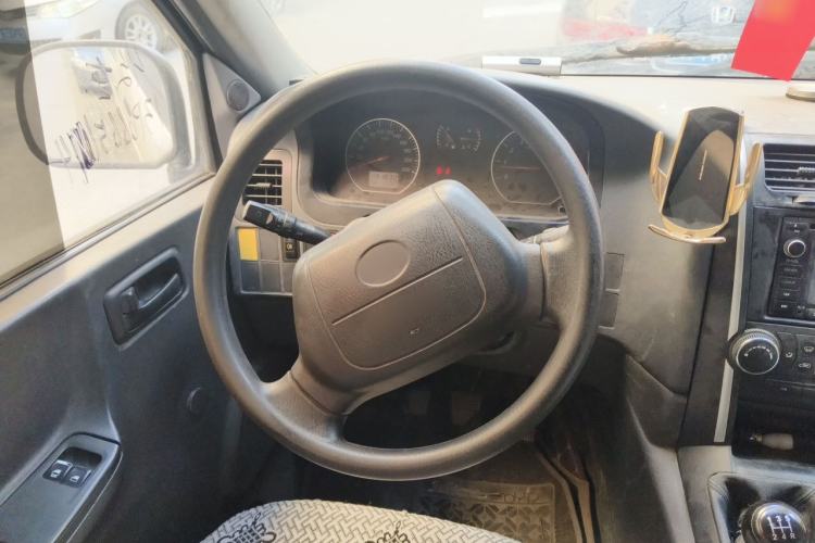 Used Jinbei Express 2018 2.0L Standard Version V19 Steering Wheel
