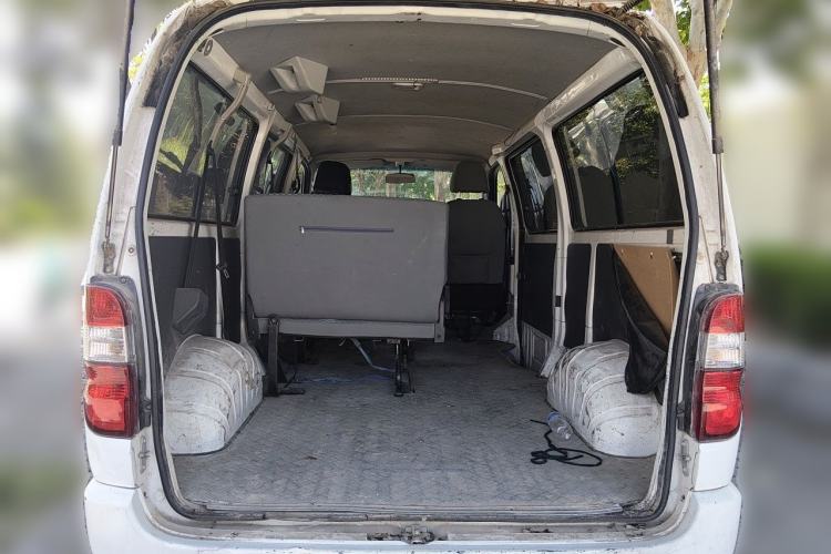 Used Jinbei Express 2018 2.0L Standard Version V19 Trunk