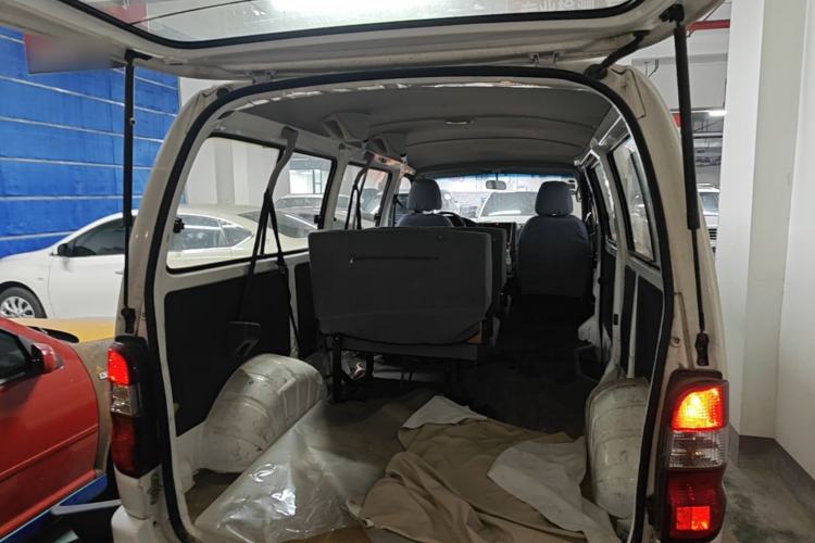 Used Jinbei Express 2018 2.0L Standard Version V19 Trunk