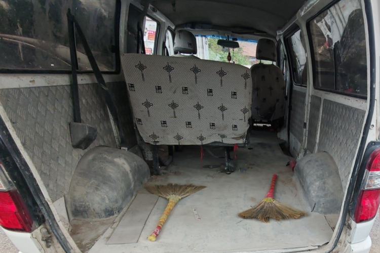 Used Jinbei Express 2018 2.0L Standard Version V19 Trunk