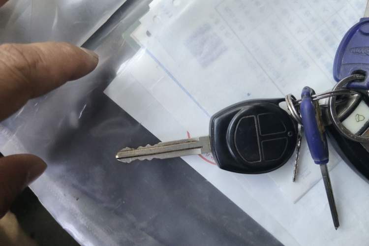Used Jinbei Express 2018 2.0L Standard Version V19 Vehicle Key