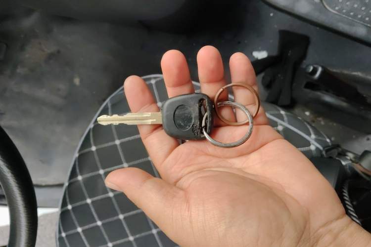 Used Jinbei Express 2018 2.0L Standard Version V19 Vehicle Key