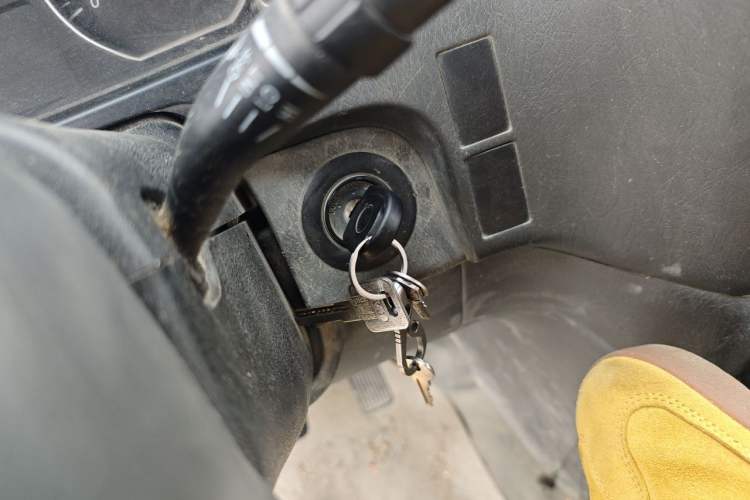 Used Jinbei Express 2018 2.0L Standard Version V19 Vehicle Key