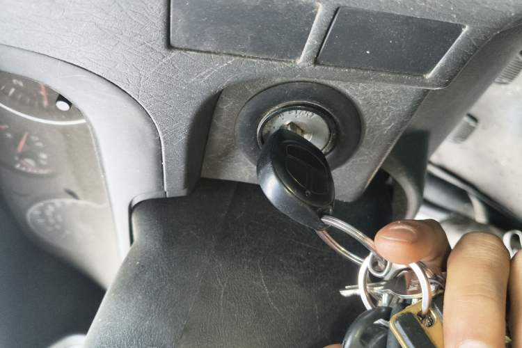 Used Jinbei Express 2018 2.0L Standard Version V19 Vehicle Key