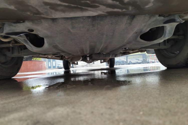 Used Jinbei Express 2018 2.0L Comfort Version V19 Chassis Front