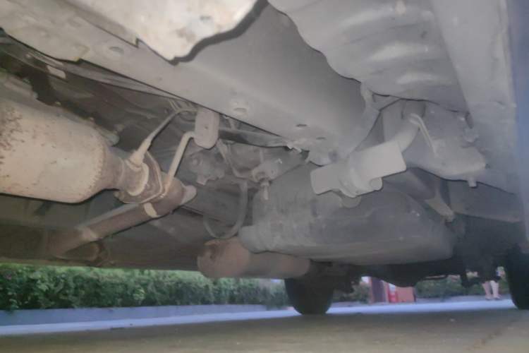 Used Jinbei Express 2018 2.0L Standard Version V19 Chassis Front Left