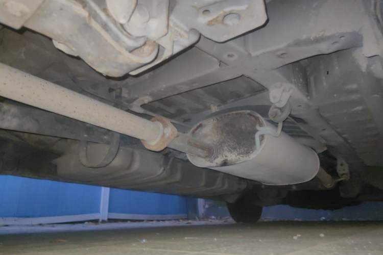 Used Jinbei Express 2018 2.0L Standard Version V19 Chassis Rear Right