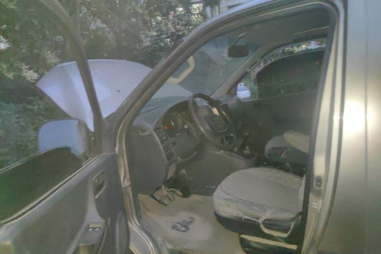 Used Jinbei Express 2018 2.0L Standard Version V19 Driver Seat
