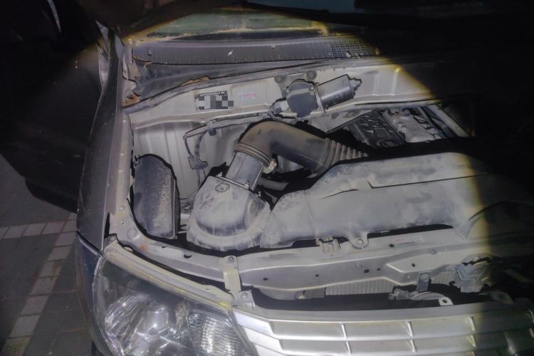Used Jinbei Express 2018 2.0L Standard Version V19 Engine Bay Right