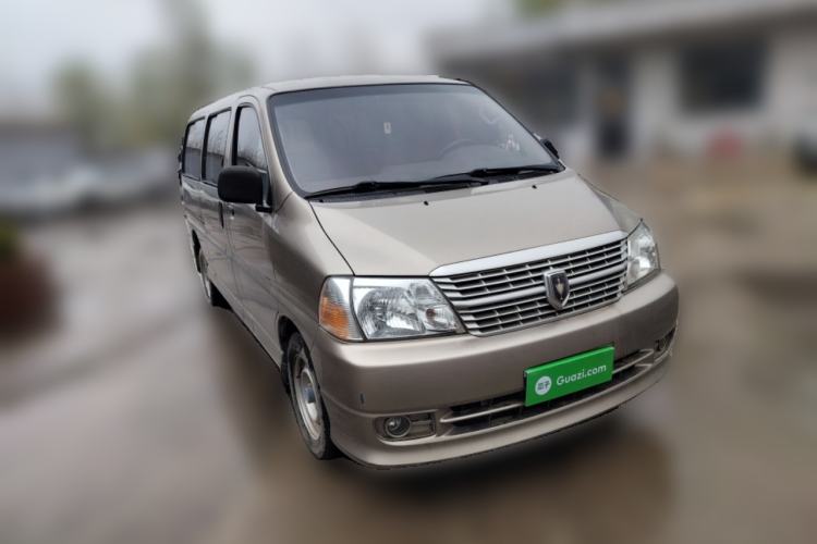 Used Jinbei Express 2018 2.0L Comfort Version V19 Front Right 45 Deg