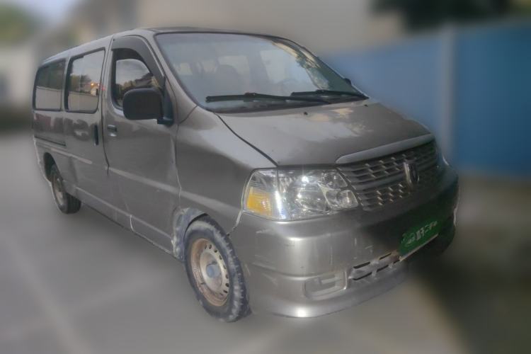 Used Jinbei Express 2018 2.0L Standard Version V19 Front Right 45 Deg