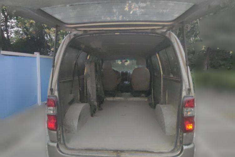 Used Jinbei Express 2018 2.0L Standard Version V19 Trunk