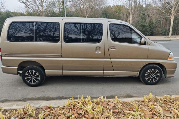Used Jinbei Express 2019 2.0L Standard Version China VI 1TZS Exterior 2