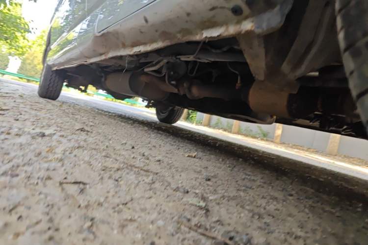 Used Jinbei Express 2019 2.0L Luxury Version China VI 1TZS Chassis Front Right