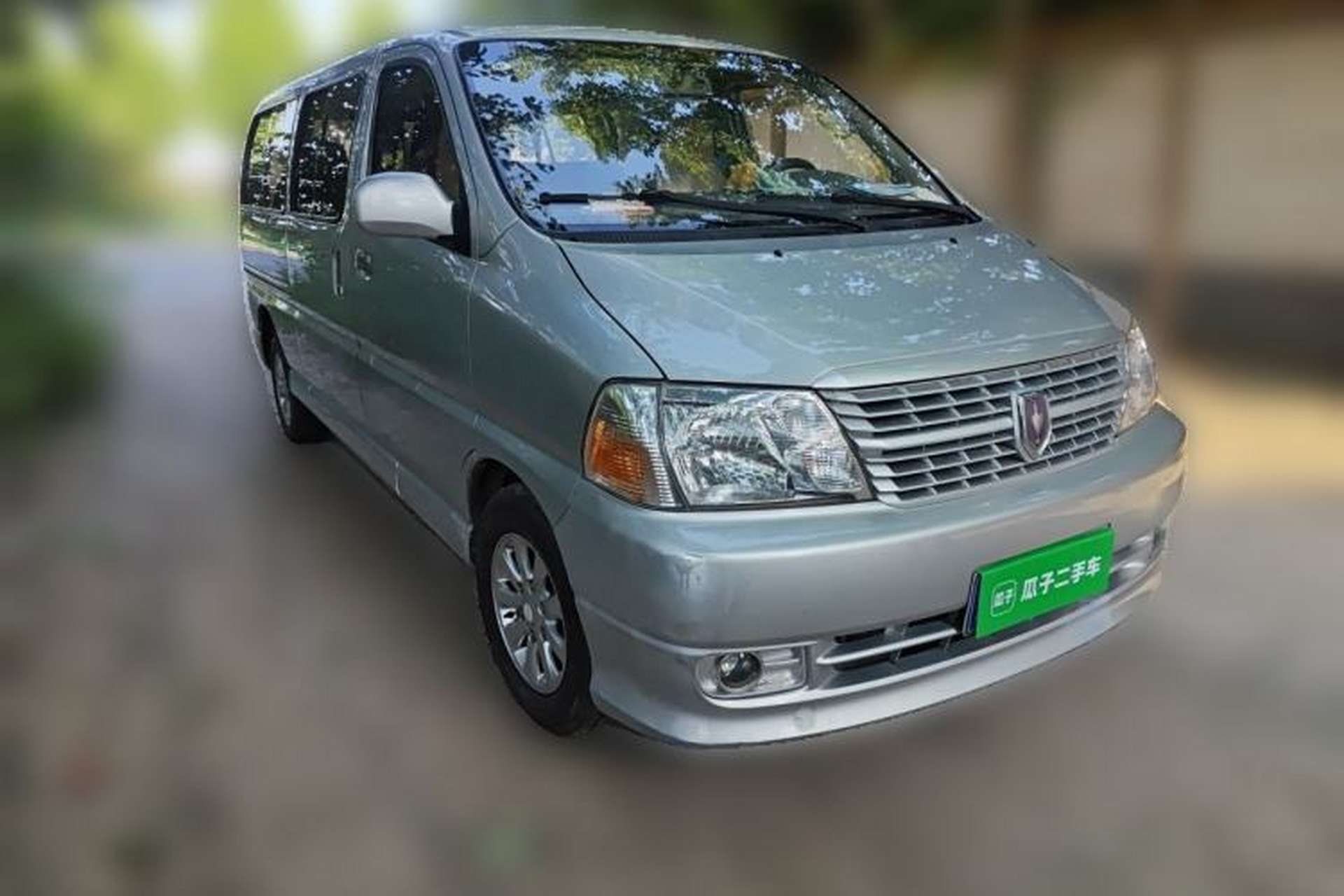 Used Jinbei Express 2019 2.0L Luxury Version China VI 1TZS Front Right 45 Deg