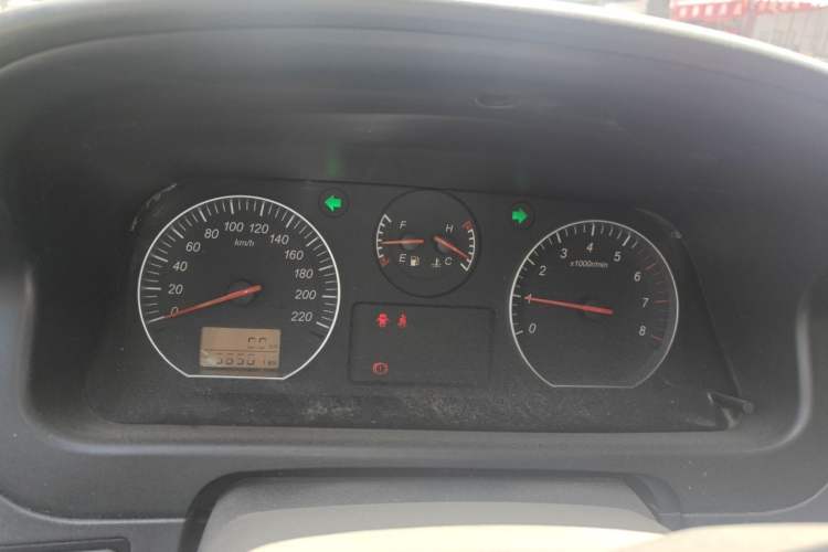Used Jinbei Express 2019 2.0L Standard Version China VI 1TZS Instrument Cluster
