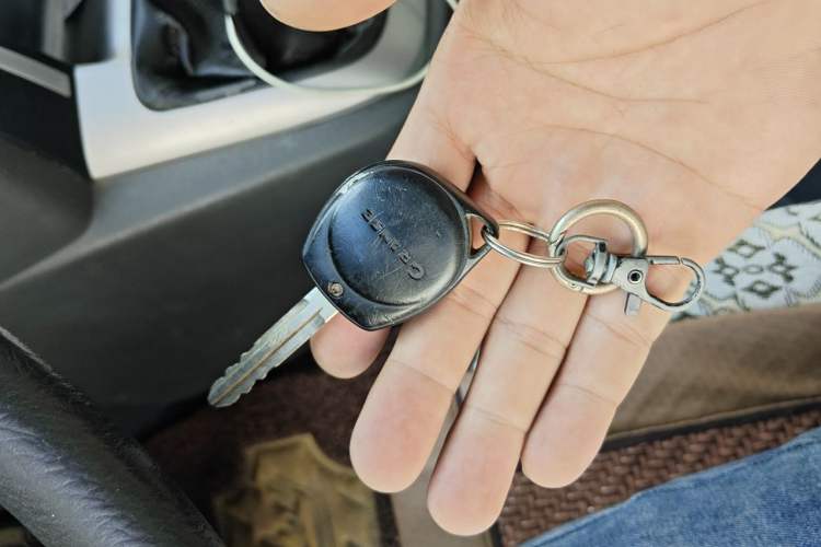 Used Jinbei Express 2019 2.0L Luxury Version China VI 1TZS Vehicle Key