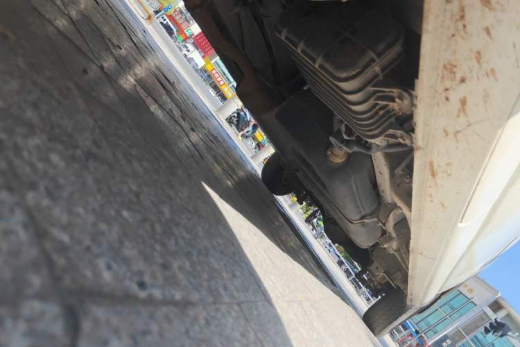 Used Jinbei Express 2019 2.0L Standard Version China VI 1TZS Chassis Front Left