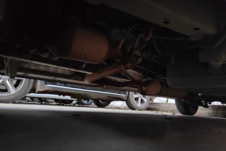 Used Jinbei Express 2019 2.0L Standard Version China VI 1TZS Chassis Front Left