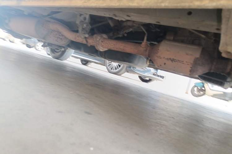Used Jinbei Express 2019 2.0L Standard Version China VI 1TZS Chassis Front Right