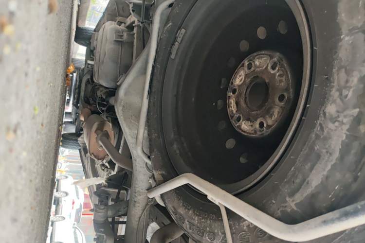 Used Jinbei Express 2019 2.0L Standard Version China VI 1TZS Chassis Rear