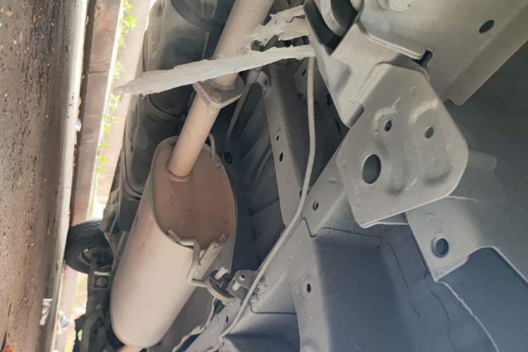 Used Jinbei Express 2019 2.0L Standard Version China VI 1TZS Chassis Rear Right