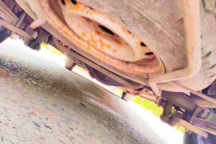 Used Jinbei Express 2019 2.0L Standard Version China VI 1TZS Chassis Rear