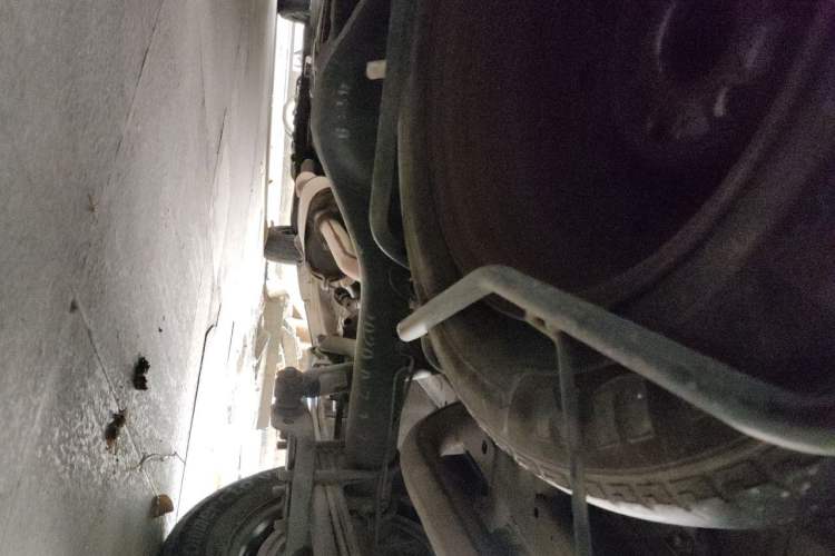 Used Jinbei Express 2019 2.0L Standard Version China VI 1TZS Chassis Rear