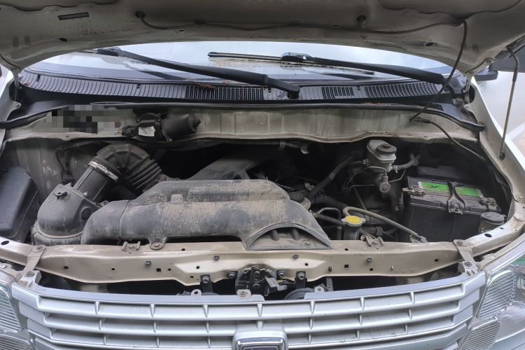 Used Jinbei Express 2019 2.0L Standard Version China VI 1TZS Engine Bay