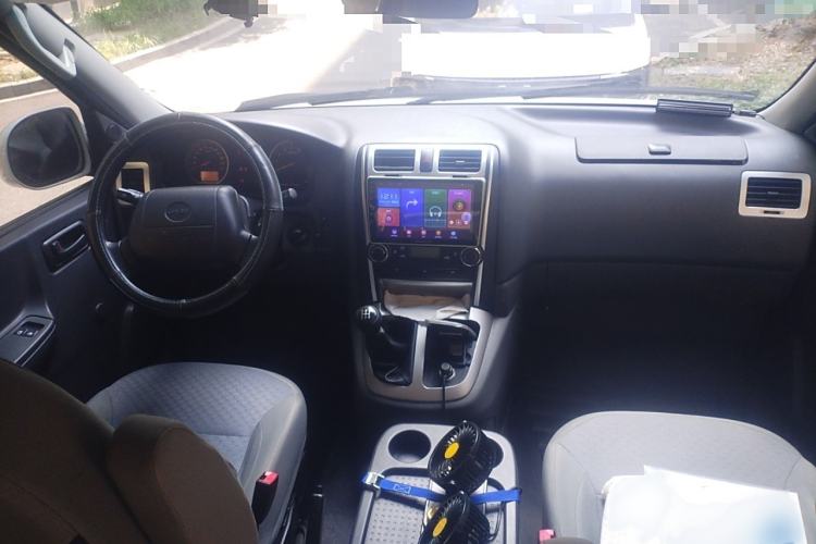 Used Jinbei Express 2019 2.0L Standard Version China VI 1TZS Interior 2