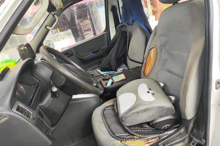 Used Jinbei Express 2019 2.0L Standard Version China VI 1TZS Left Front Seat