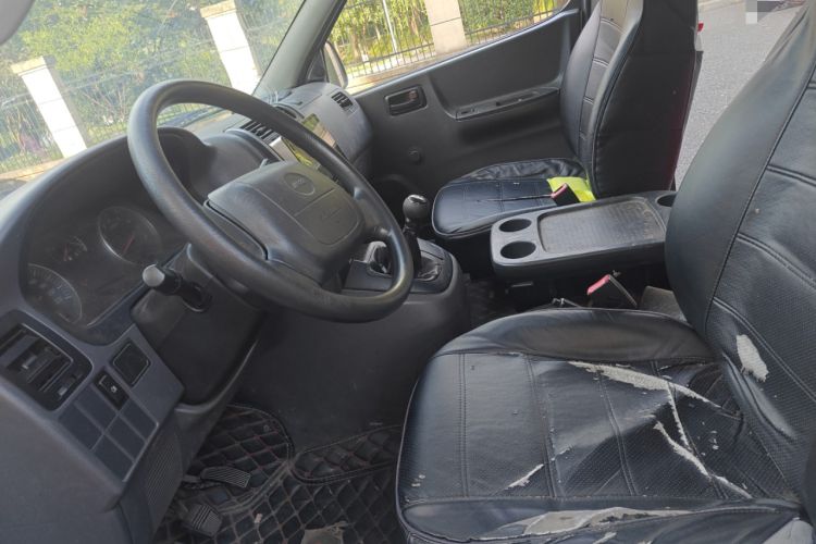 Used Jinbei Express 2019 2.0L Standard Version China VI 1TZS Left Front Seat