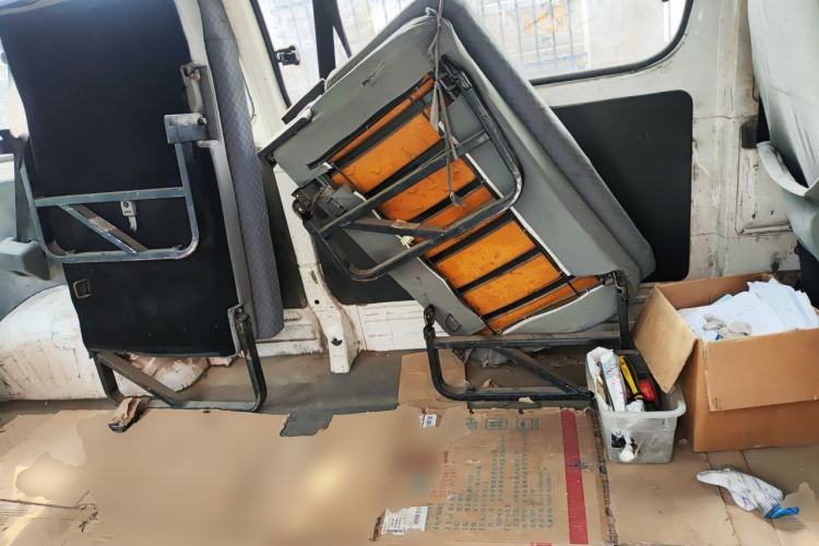 Used Jinbei Express 2019 2.0L Standard Version China VI 1TZS Left Rear Seat