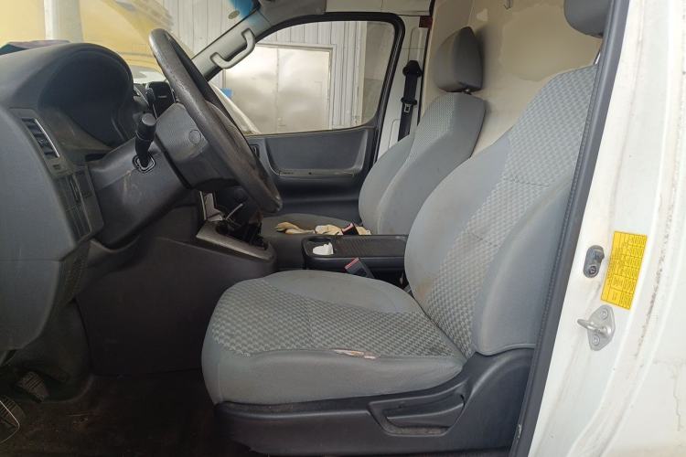 Used Jinbei Express 2019 2.0L Standard Version China VI 1TZS Left Rear Seat