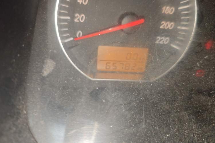 Used Jinbei Express 2019 2.0L Standard Version China VI 1TZS Odometer Close Up