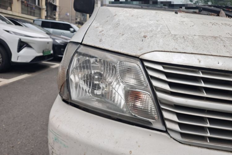 Used Jinbei Express 2019 2.0L Standard Version China VI 1TZS Right Front Headlight