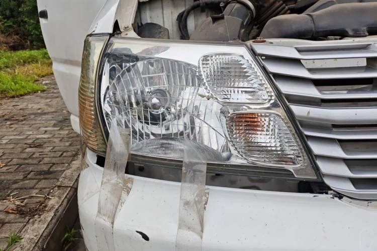 Used Jinbei Express 2019 2.0L Standard Version China VI 1TZS Right Front Headlight