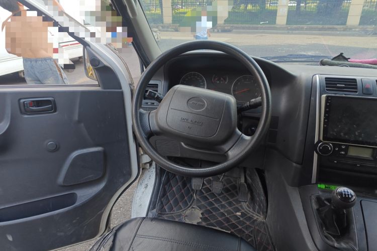 Used Jinbei Express 2019 2.0L Standard Version China VI 1TZS Steering Wheel