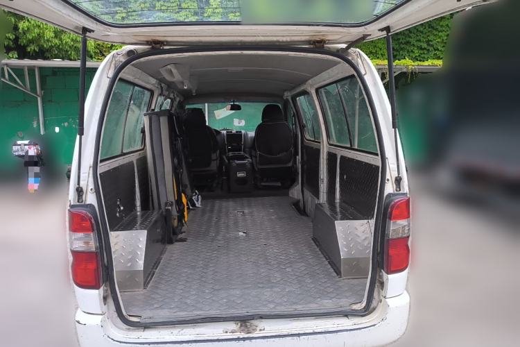 Used Jinbei Express 2019 2.0L Standard Version China VI 1TZS Trunk