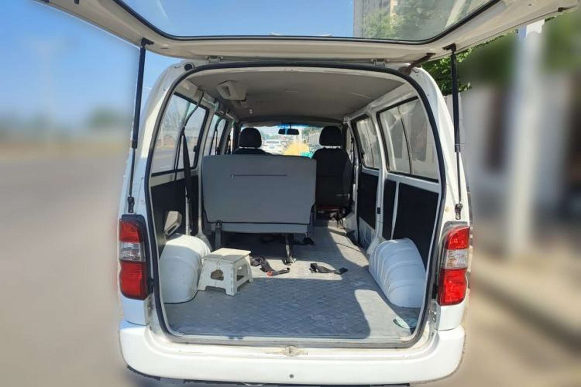 Used Jinbei Express 2019 2.0L Standard Version China VI 1TZS Trunk