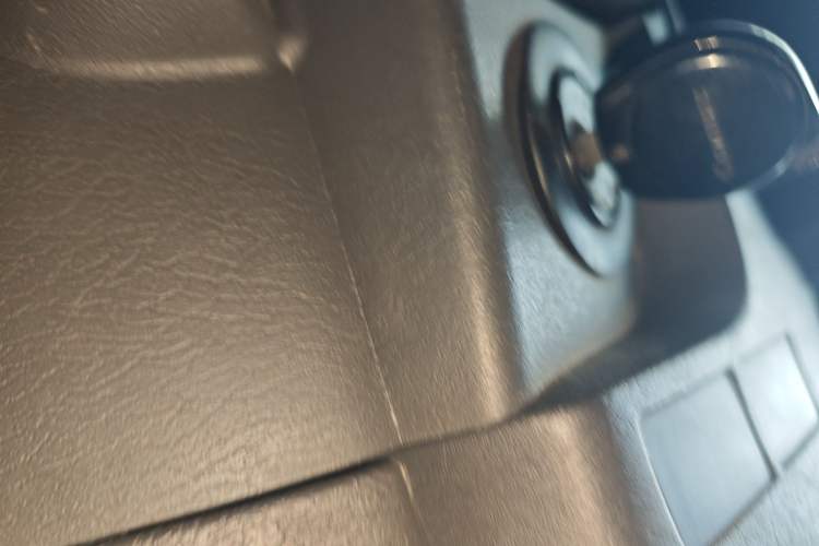Used Jinbei Express 2019 2.0L Standard Version China VI 1TZS Vehicle Key