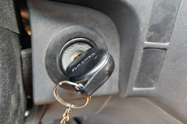 Used Jinbei Express 2019 2.0L Standard Version China VI 1TZS Vehicle Key
