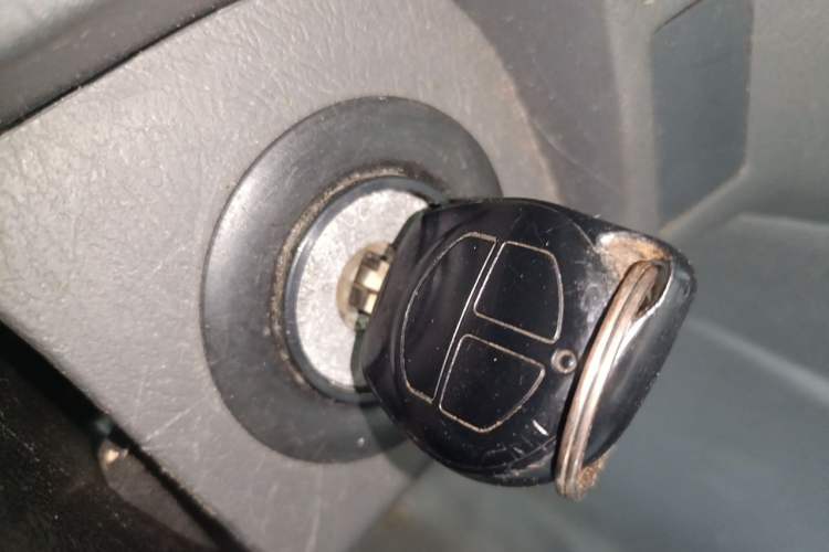 Used Jinbei Express 2019 2.0L Standard Version China VI 1TZS Vehicle Key