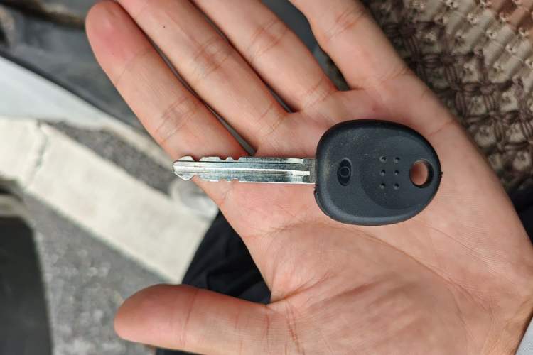 Used Jinbei Express 2019 2.0L Standard Version China VI 1TZS Vehicle Key