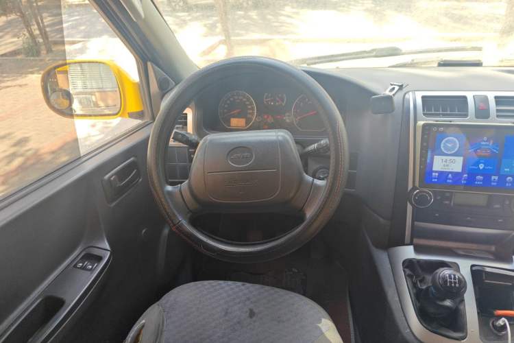Used Jinbei Express 2019 2.0L Standard Version China VI 1TZS Steering Wheel