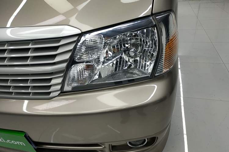 Used Jinbei Express 2020 2.0L Upgraded Version China VI Standard Luxury 9-Seater 1TZS Left Front Headlight